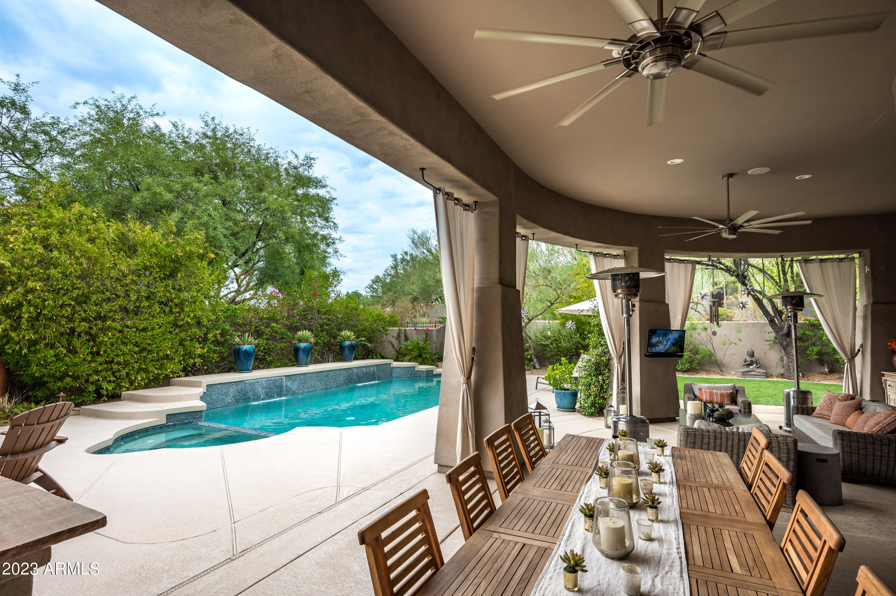 DC RANCH - Residential