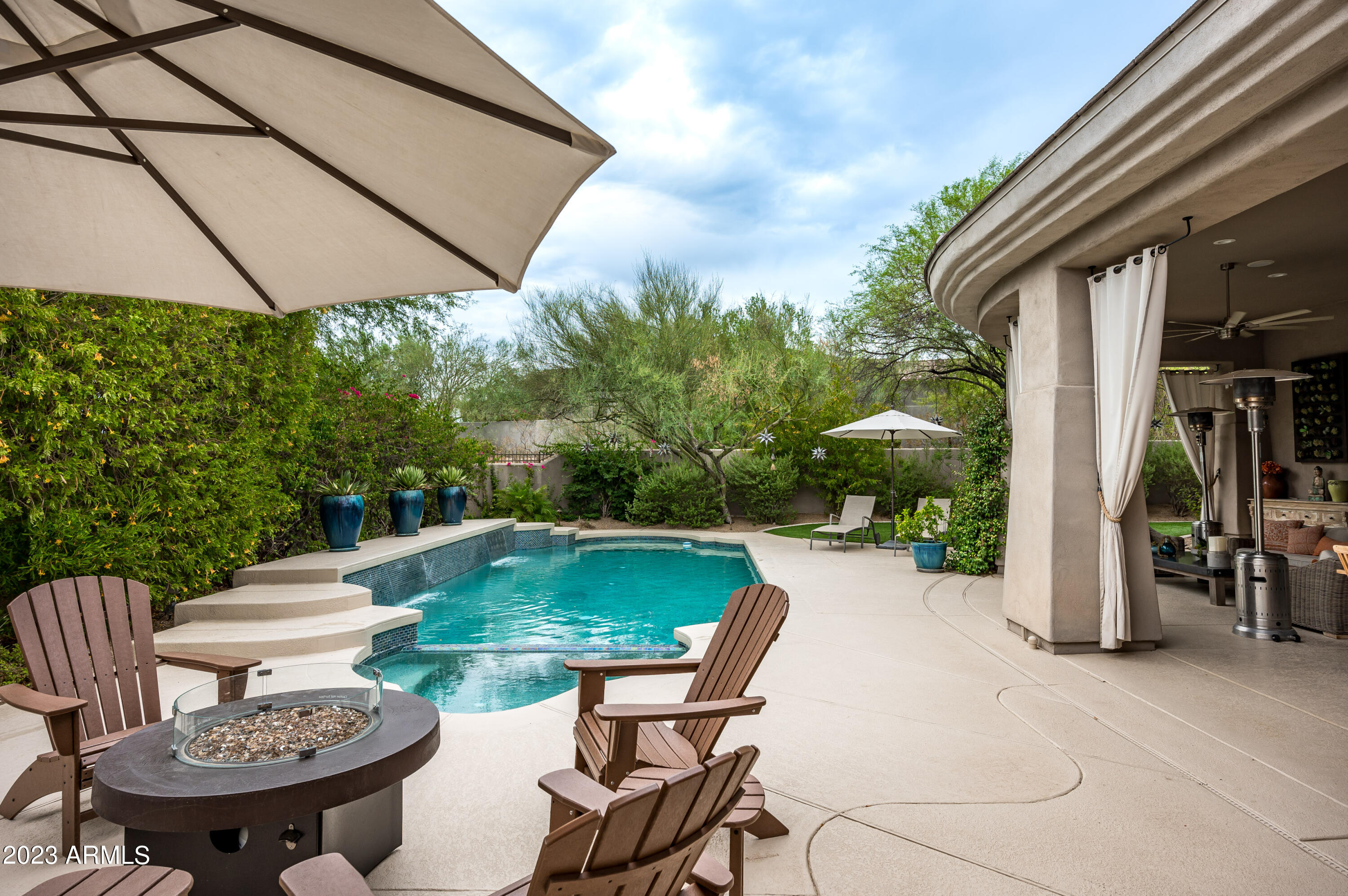 DC RANCH - Residential