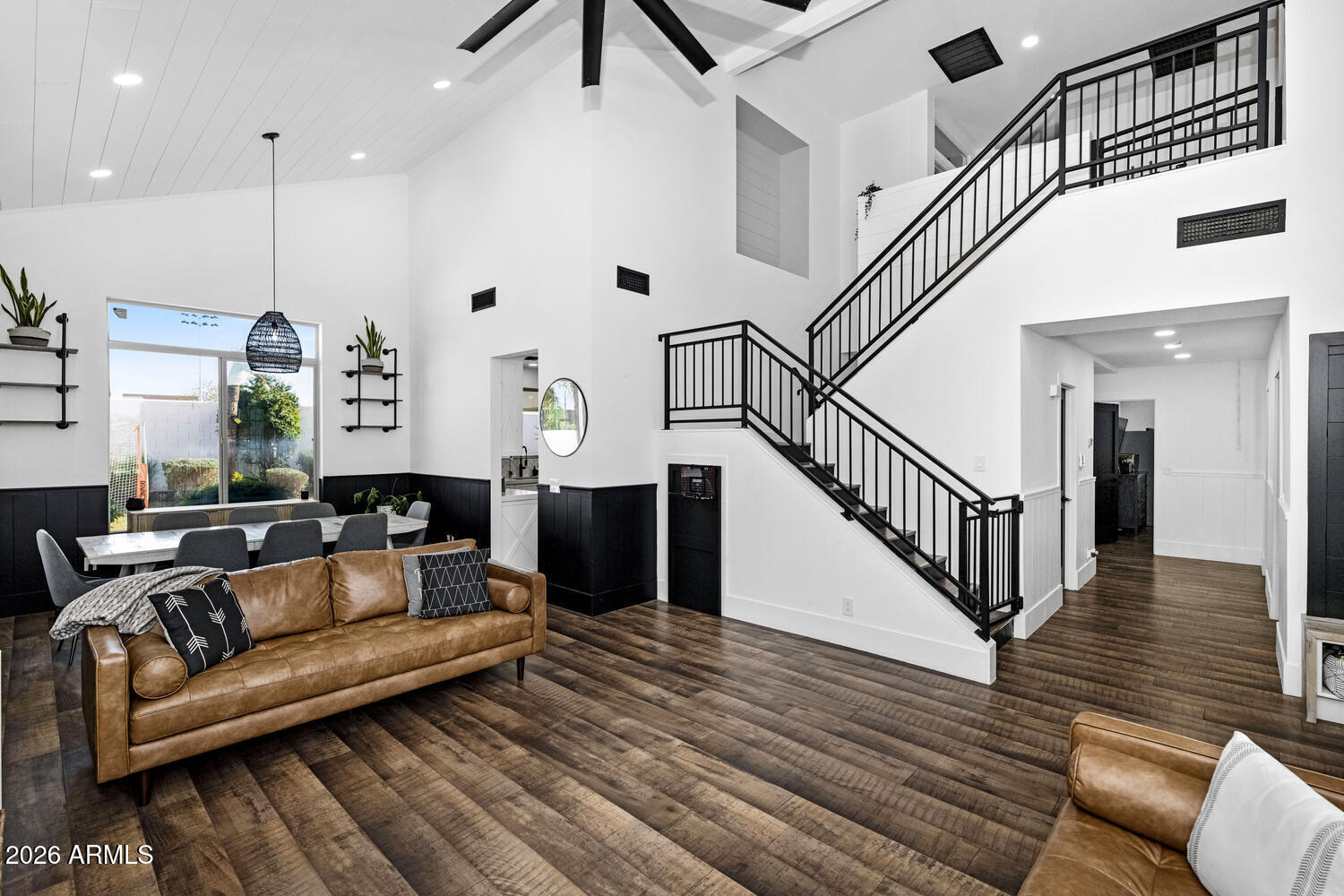 721 N PHEASANT Drive