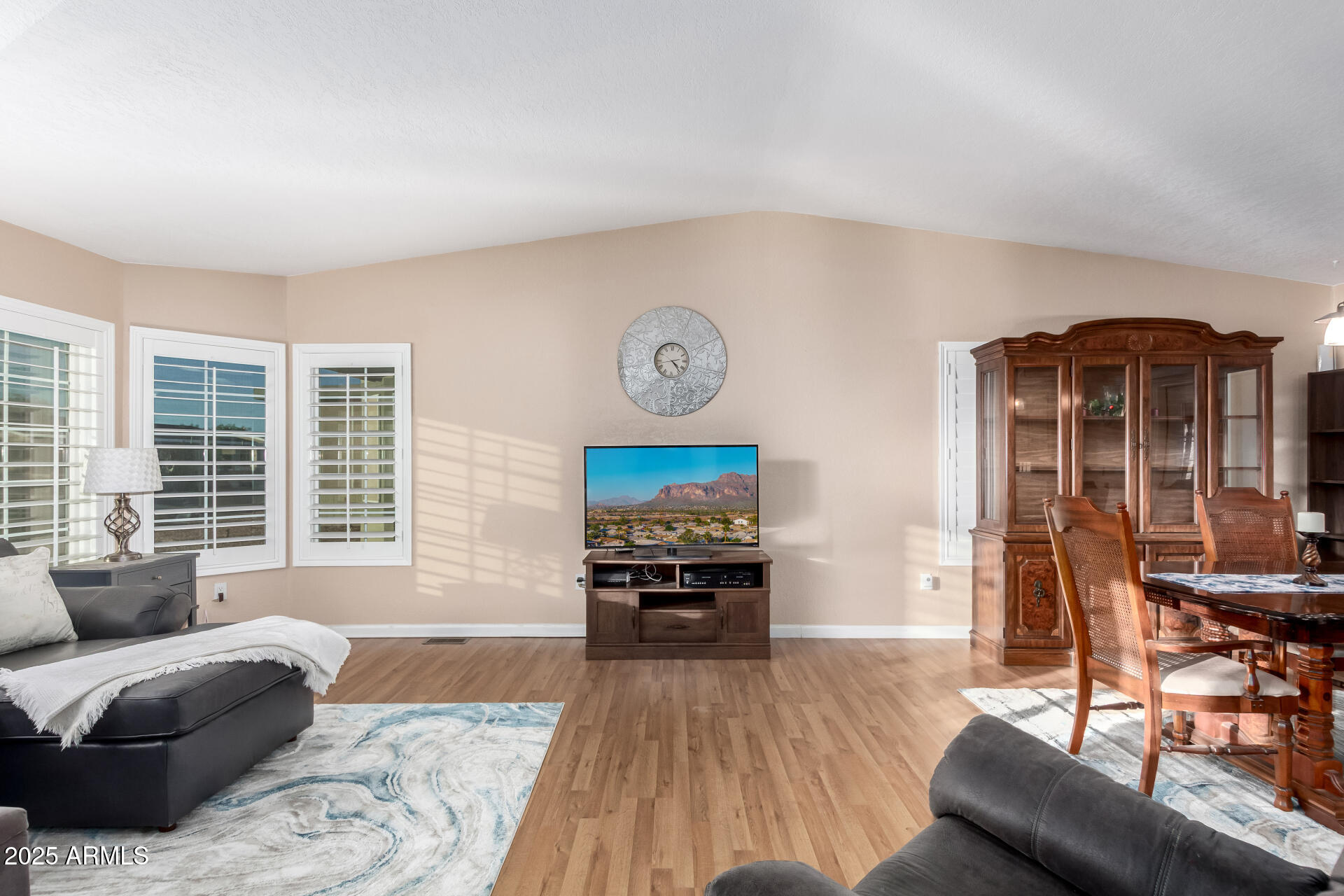 2400 E BASELINE Road 248