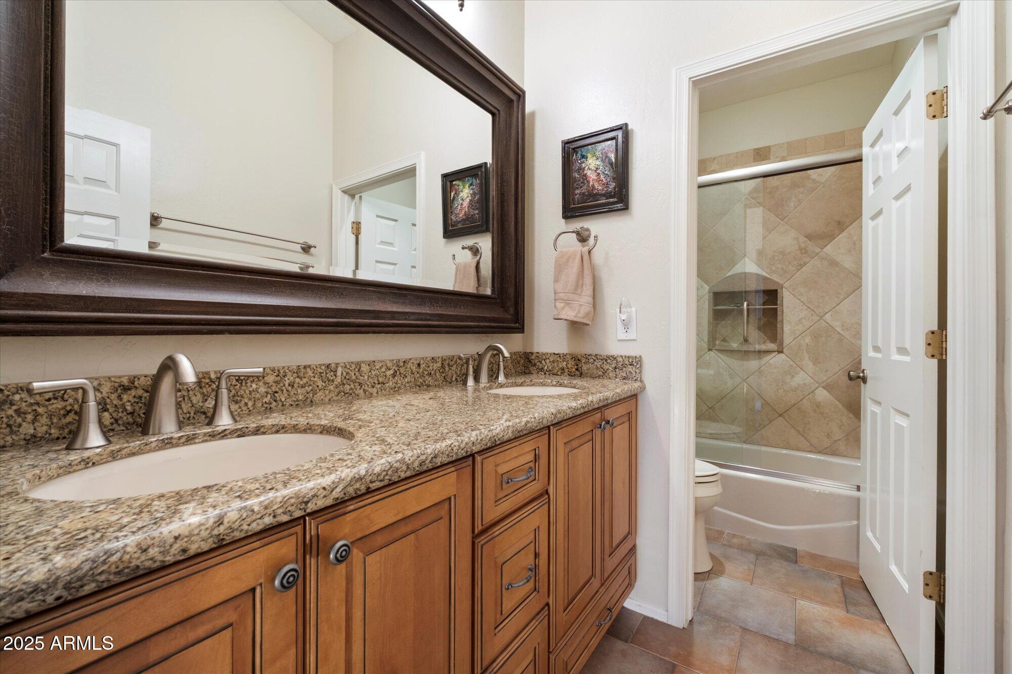 Phoenix, Arizona 85022, United States, 5 Bedrooms Bedrooms, ,3 BathroomsBathrooms,Residential,Active,132500