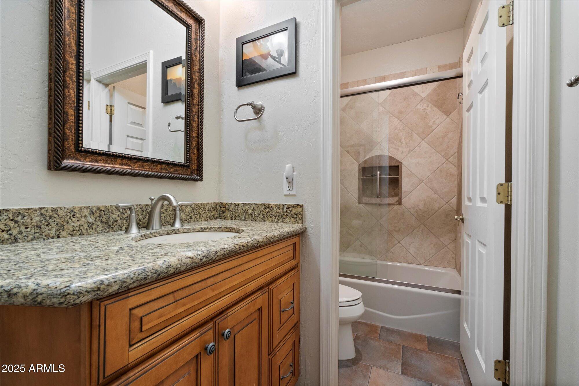 Phoenix, Arizona 85022, United States, 5 Bedrooms Bedrooms, ,3 BathroomsBathrooms,Residential,Active,132500