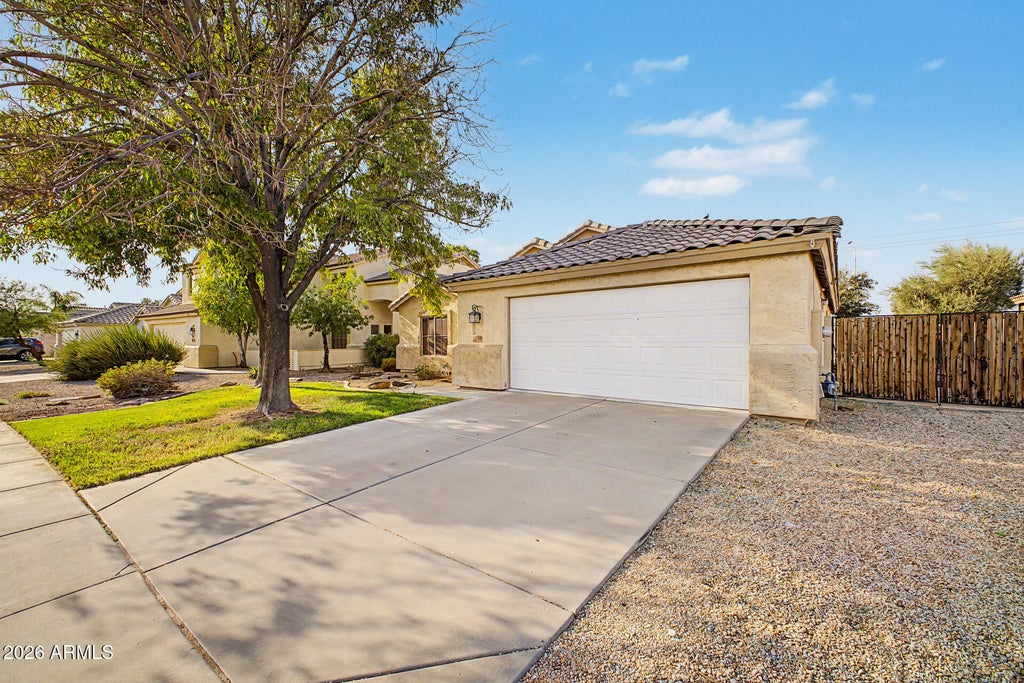 Photo of 2250 E Augusta Avenue, Chandler, AZ 85249 (MLS # 7073677)