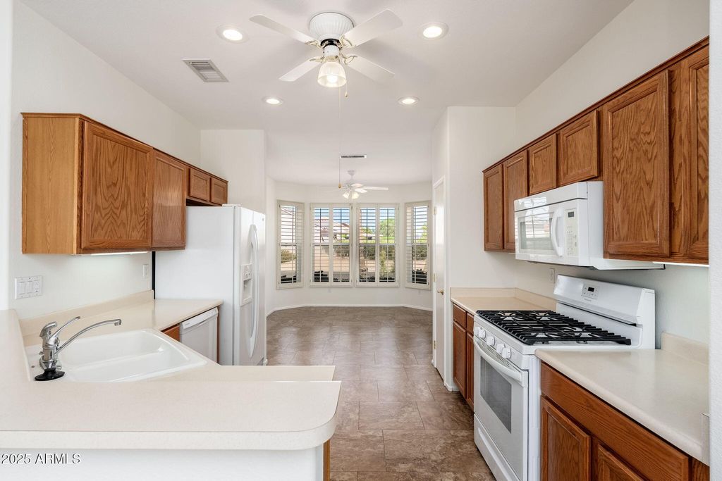 Photo of 15103 W Gunsight Drive, Sun City West, AZ 85375 (MLS # 6928393)