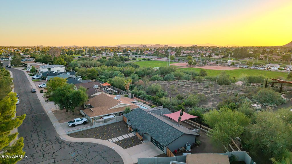 Photo of 5868 N 81st Street, Scottsdale, AZ 85250 (MLS # 6934772)