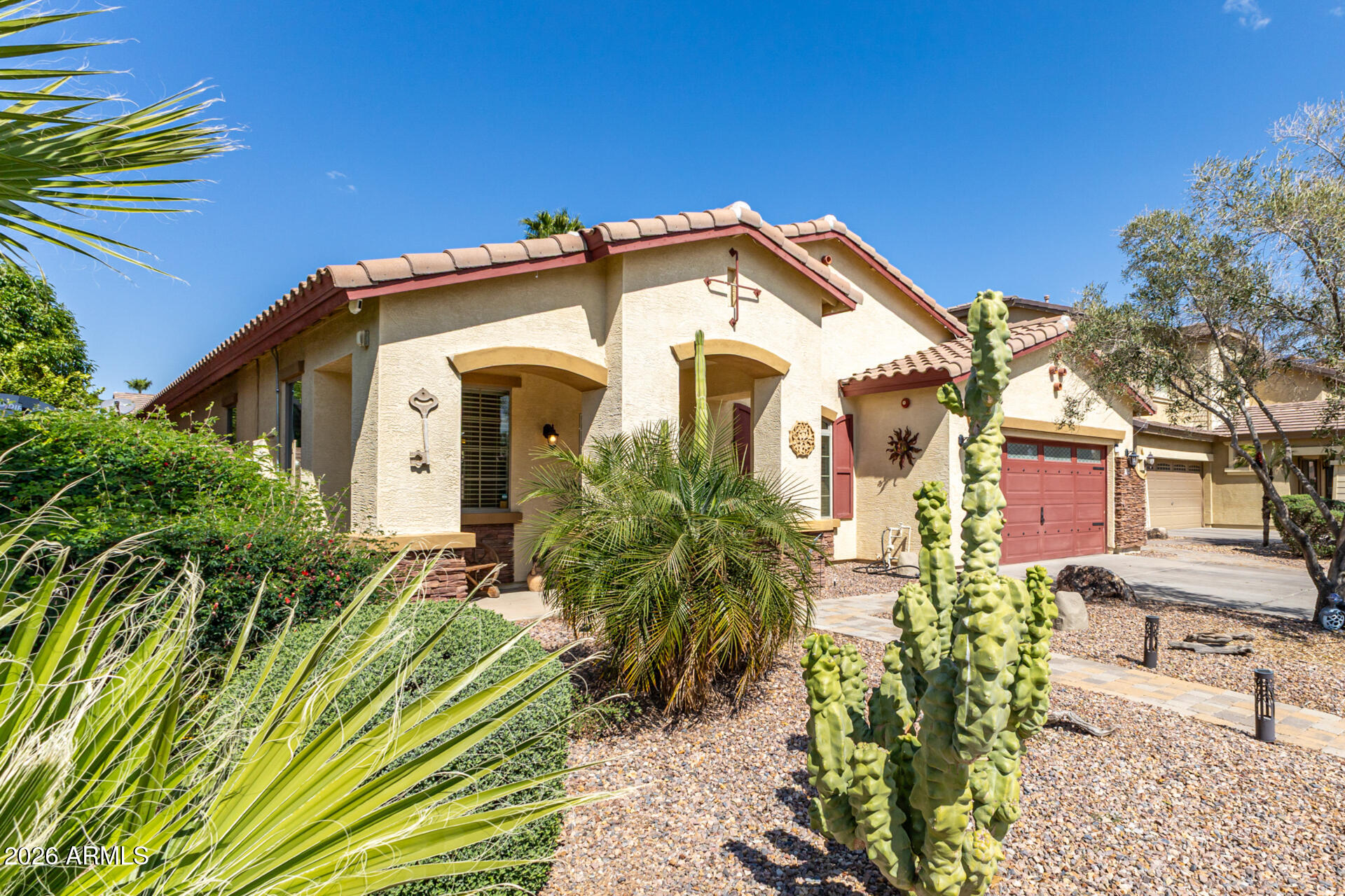 13614 W CATALINA Drive