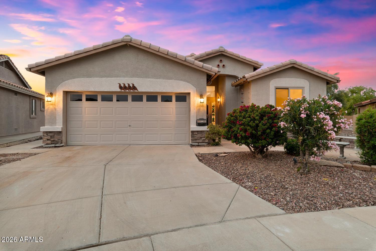 4622 E NIGHTINGALE Lane