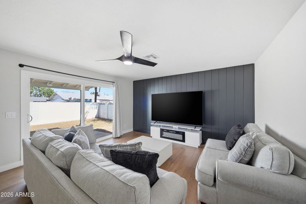 Photo of 564 W Dublin Street, Chandler, AZ 85225 (MLS # 6992710)