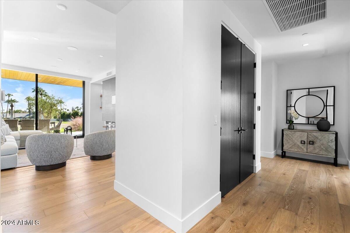 Ascent at the Phoenician Golf Villas - Residential