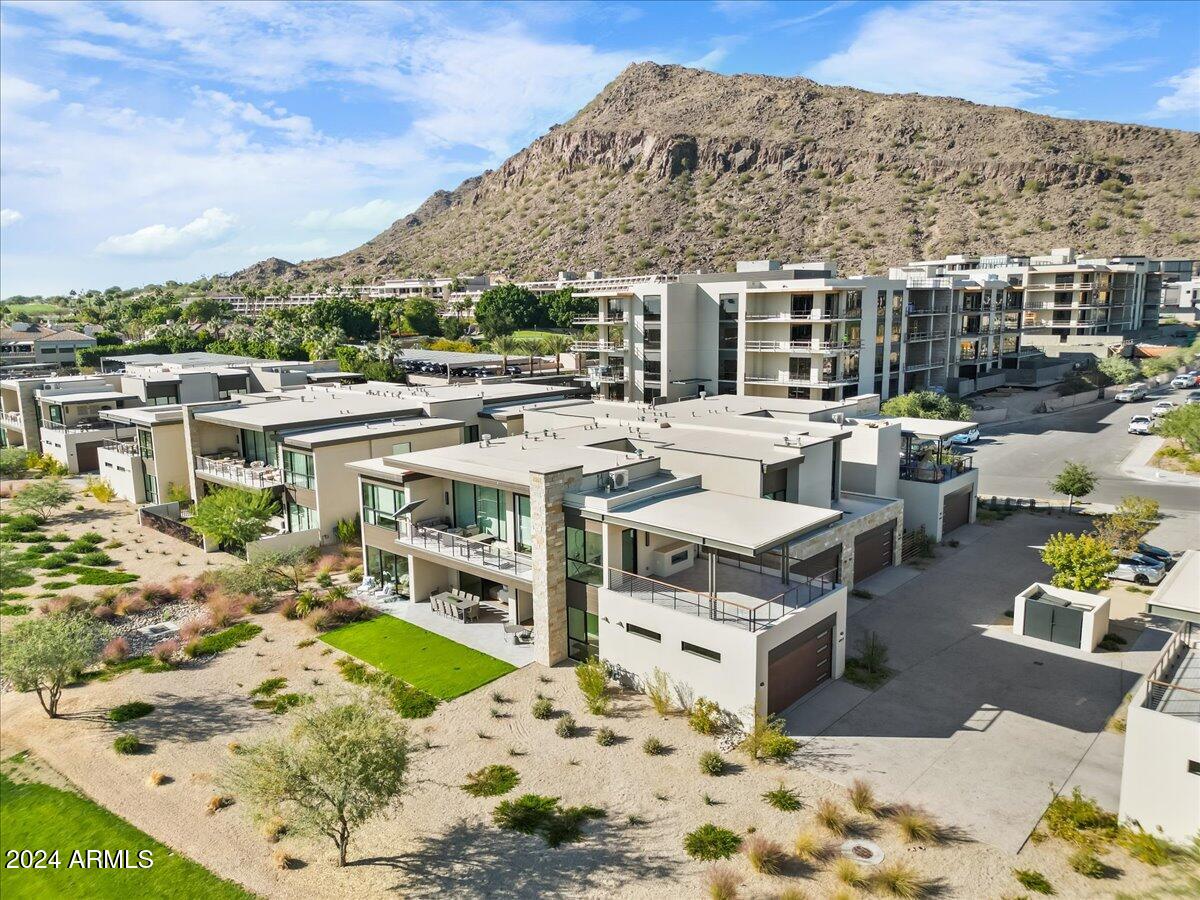 Ascent at the Phoenician Golf Villas - Residential