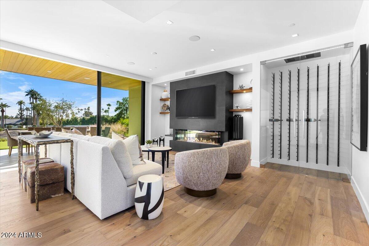 Ascent at the Phoenician Golf Villas - Residential