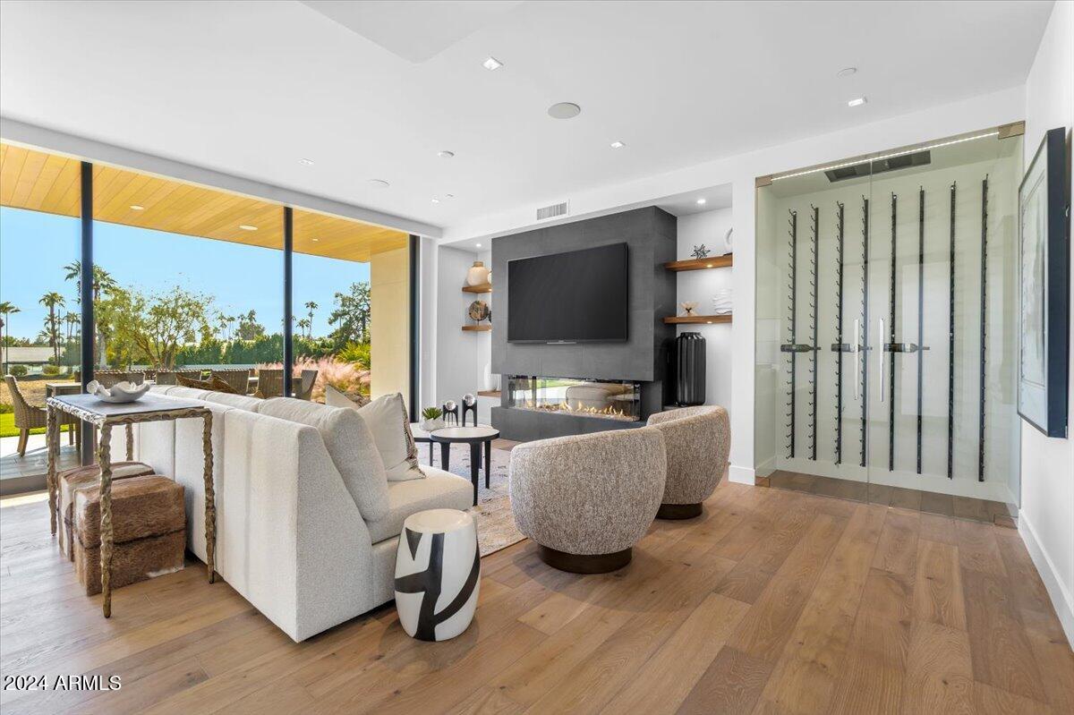 Ascent at the Phoenician Golf Villas - Residential