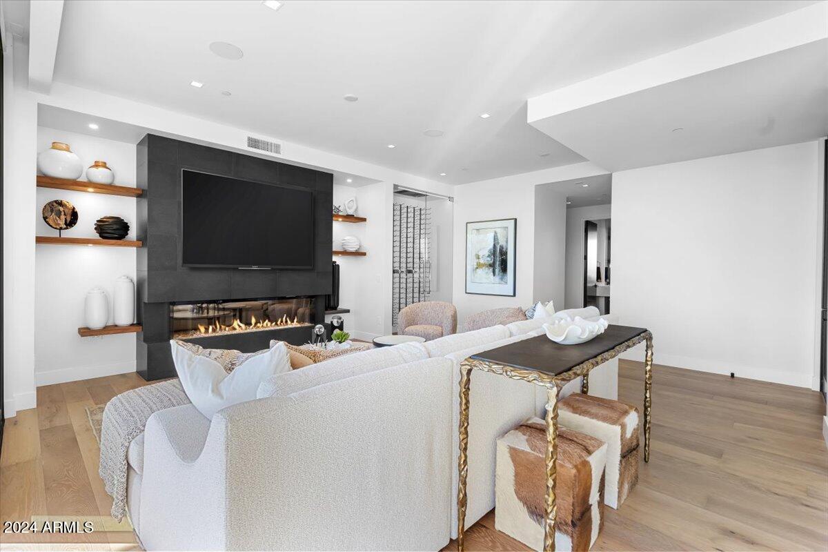 Ascent at the Phoenician Golf Villas - Residential