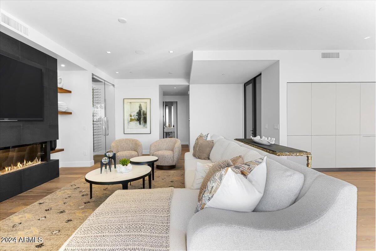 Ascent at the Phoenician Golf Villas - Residential