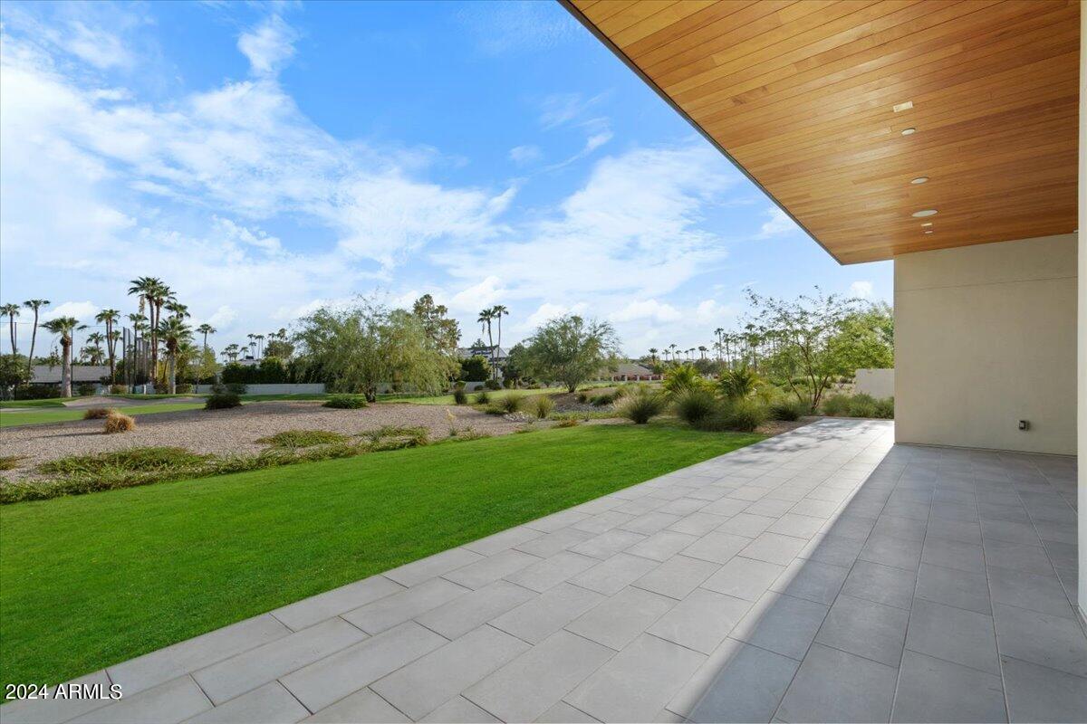 Ascent at the Phoenician Golf Villas - Residential