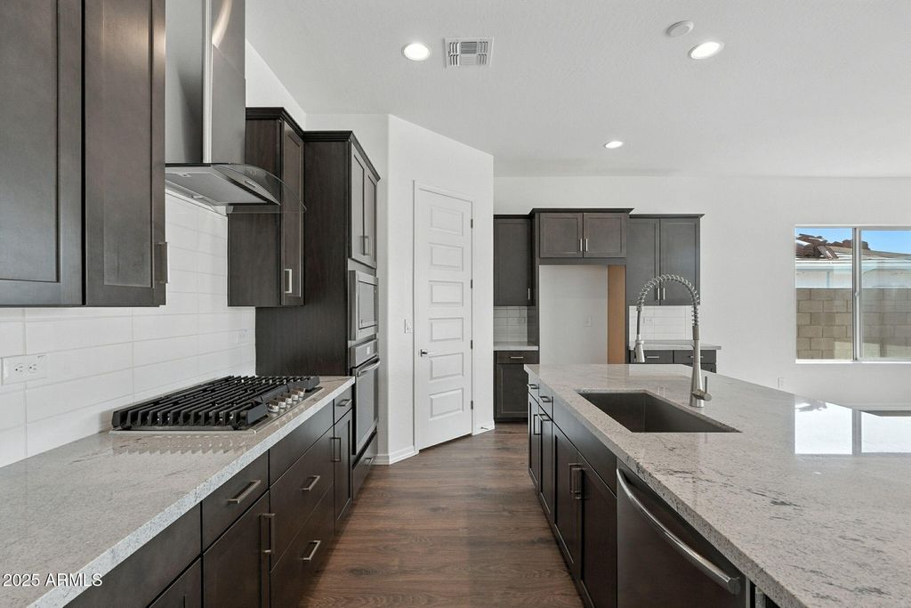 Photo of 20081 W El Nido Lane, Litchfield Park, AZ 85340 (MLS # 6982349)