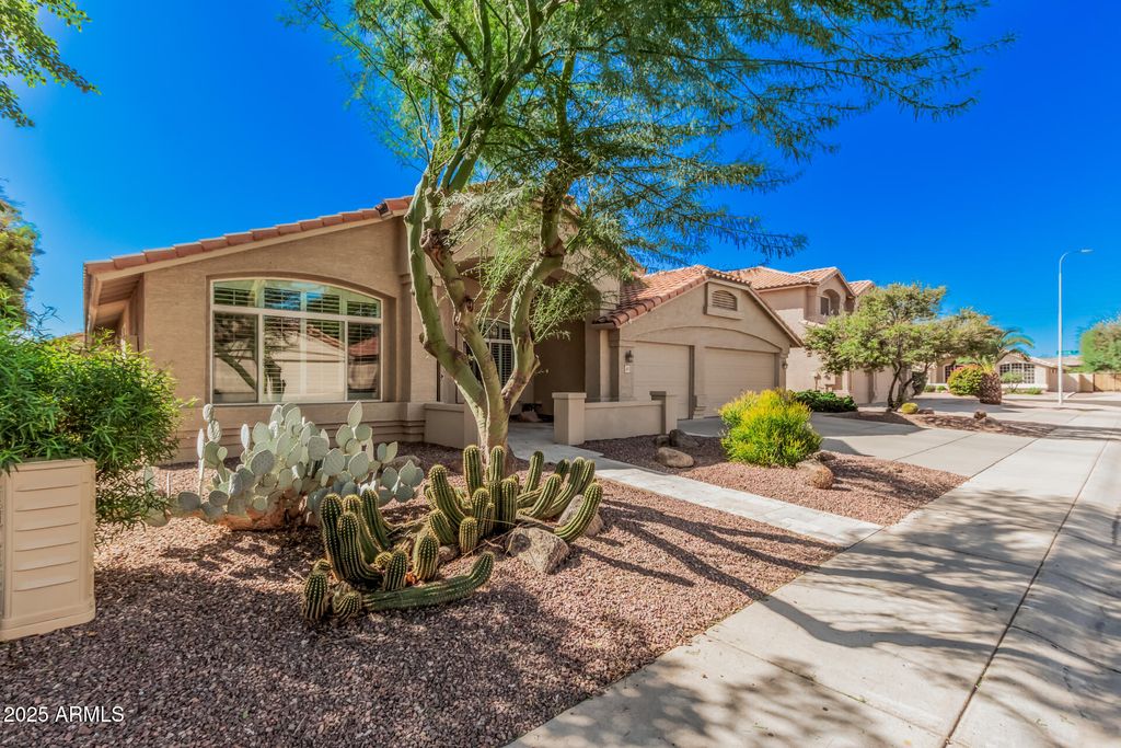 Photo of 1427 W Amanda Lane, Tempe, AZ 85284 (MLS # 6934418)