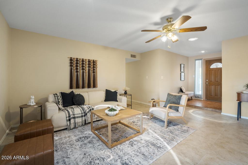 4244 E ASHLER HILLS Drive