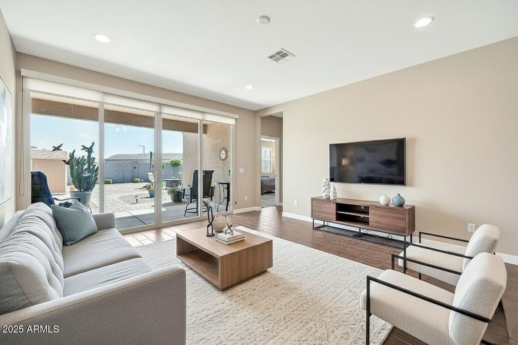 Photo of 30199 W Fairmount Avenue, Buckeye, AZ 85396 (MLS # 6973544)