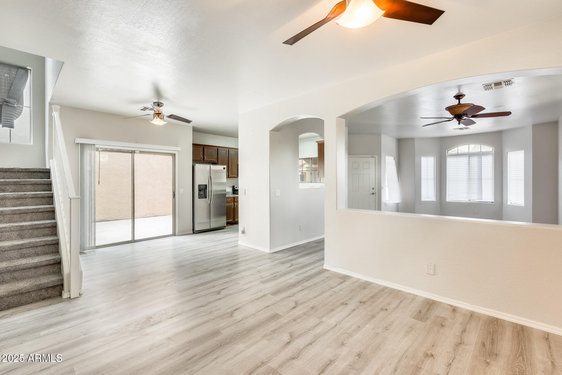 9435 S 33RD Drive