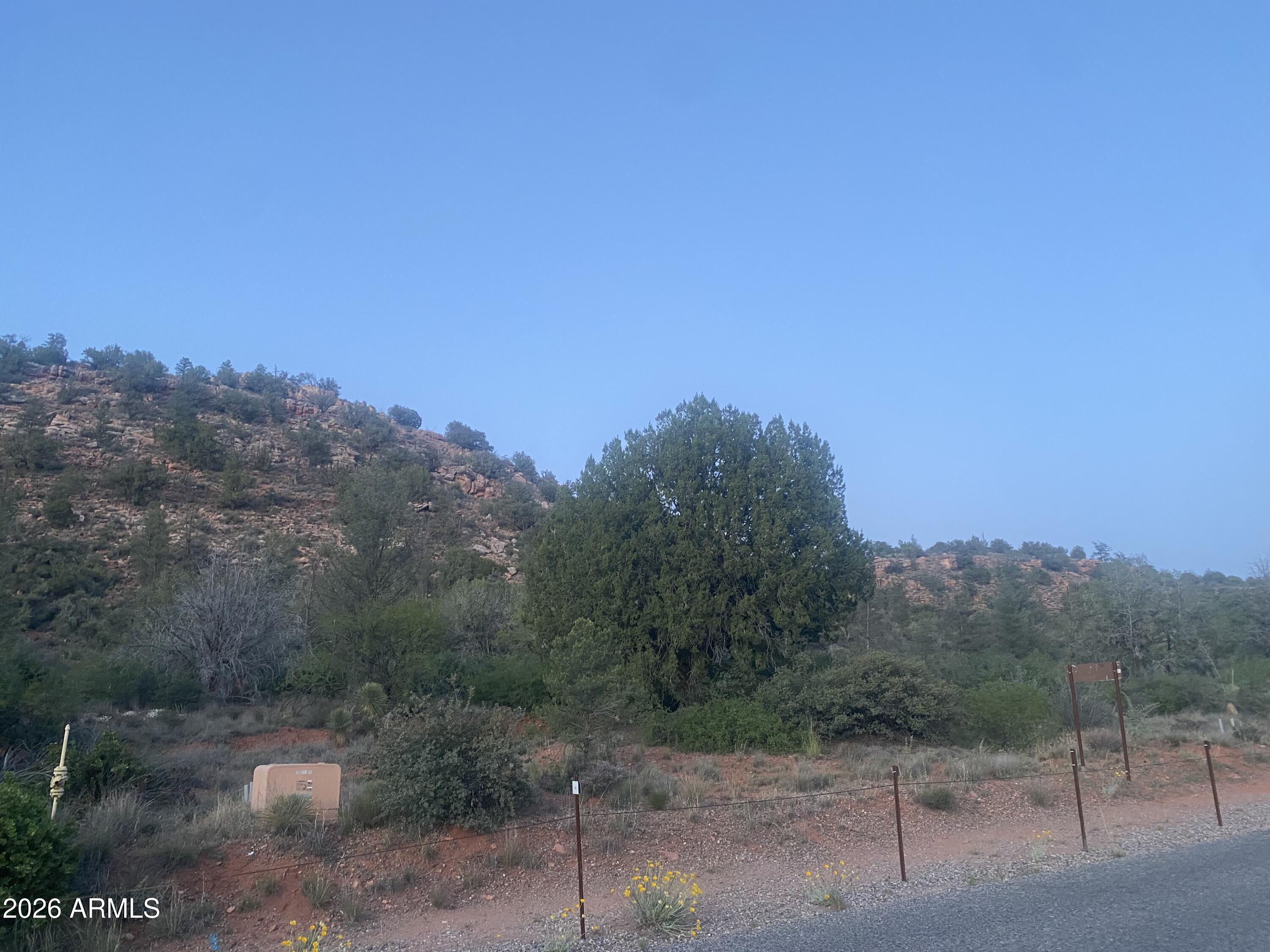 500 BACK O BEYOND Road 80