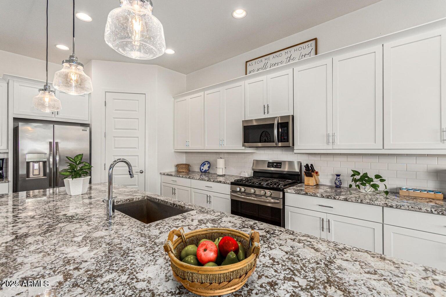 3820 W MCNEIL Street