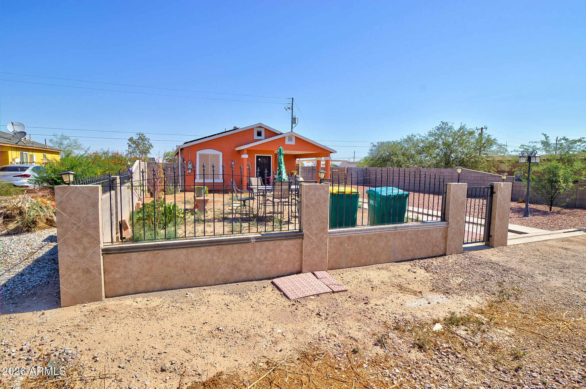 3300 W MADERA Drive