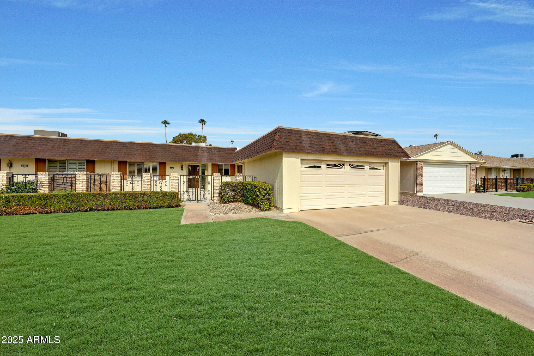 10416 W PRAIRIE HILLS Circle