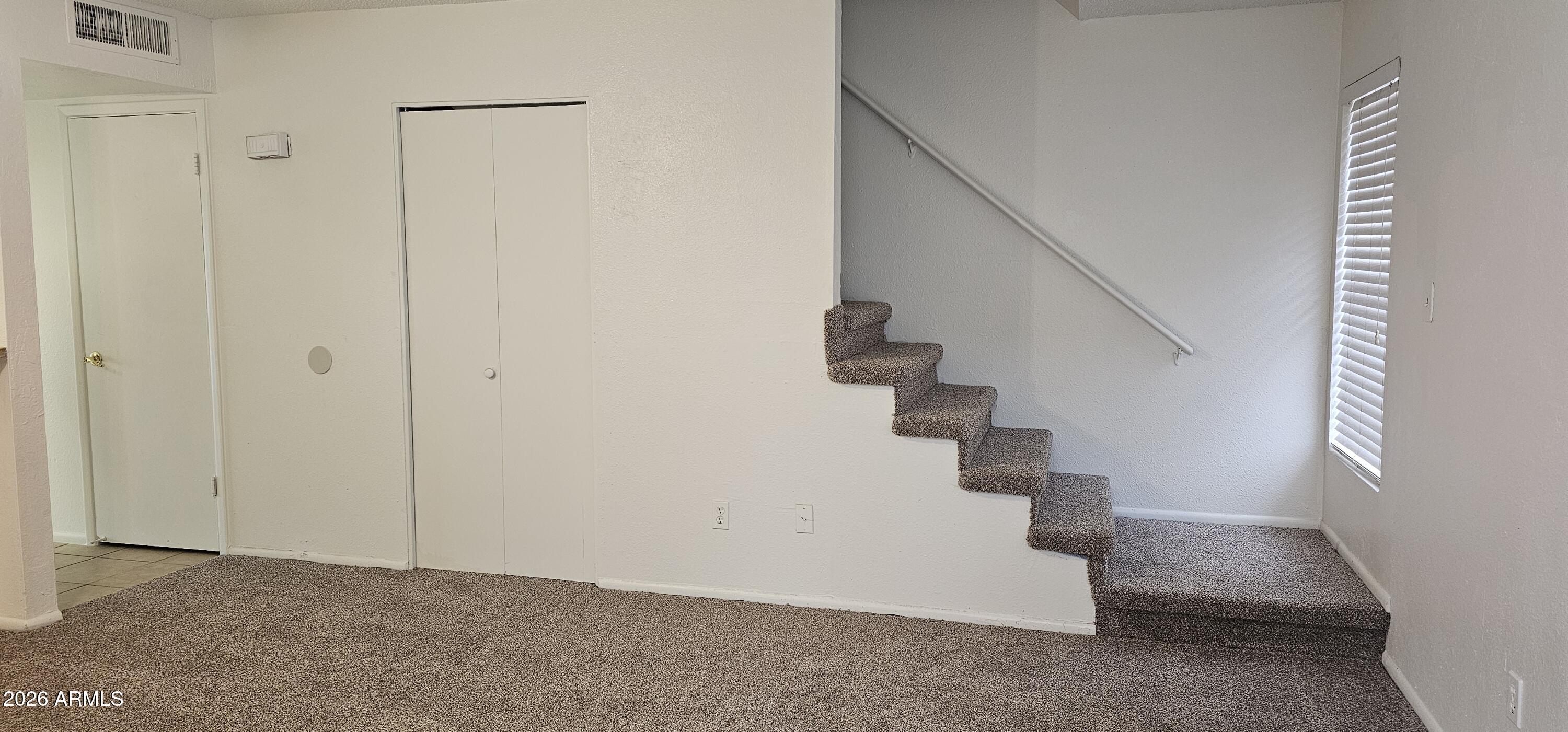 683 W CALLE TUBERIA --