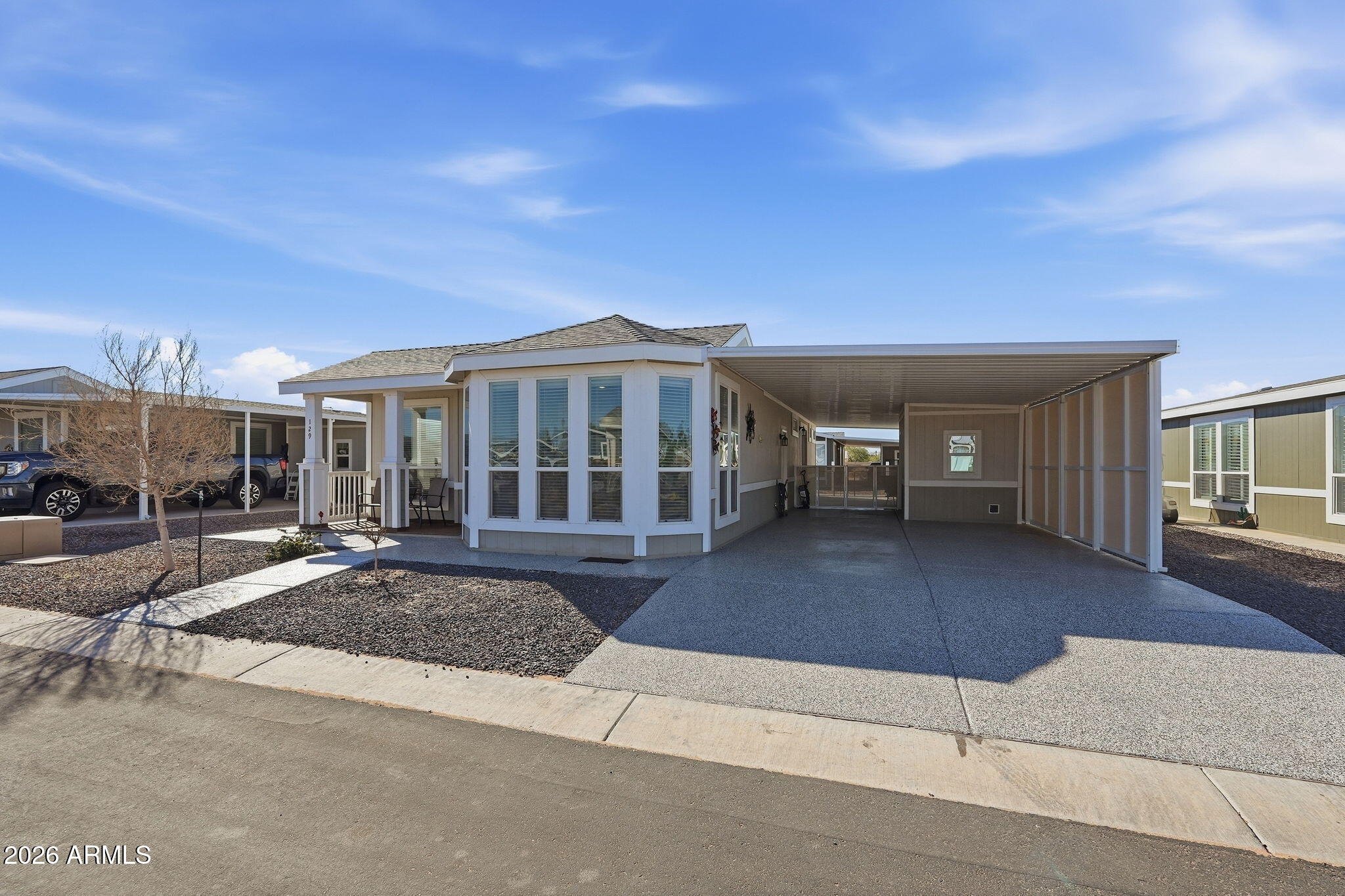312 E O'Neil Drive 129