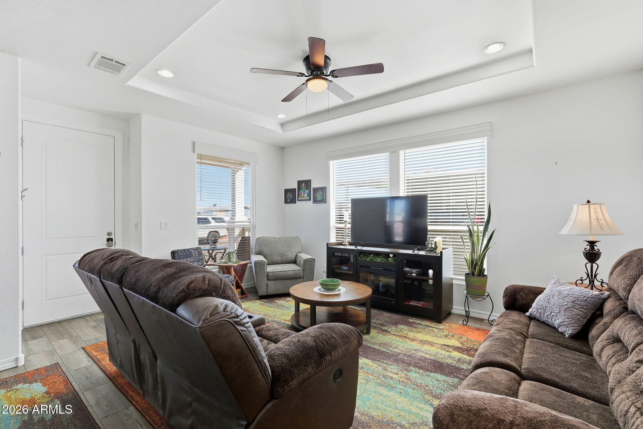 312 E O'Neil Drive 129