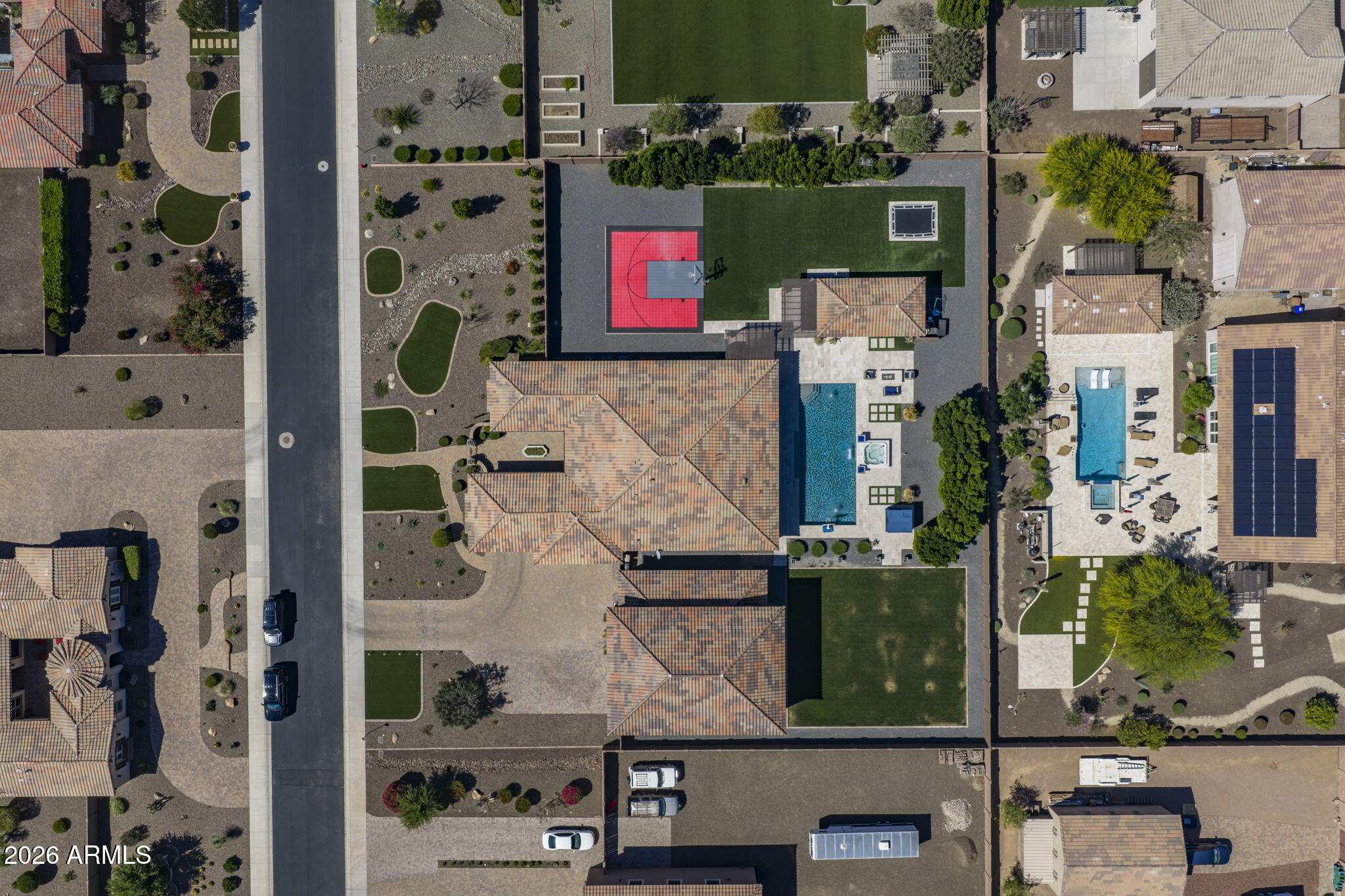 CABALLOS DEL RIO - Residential
