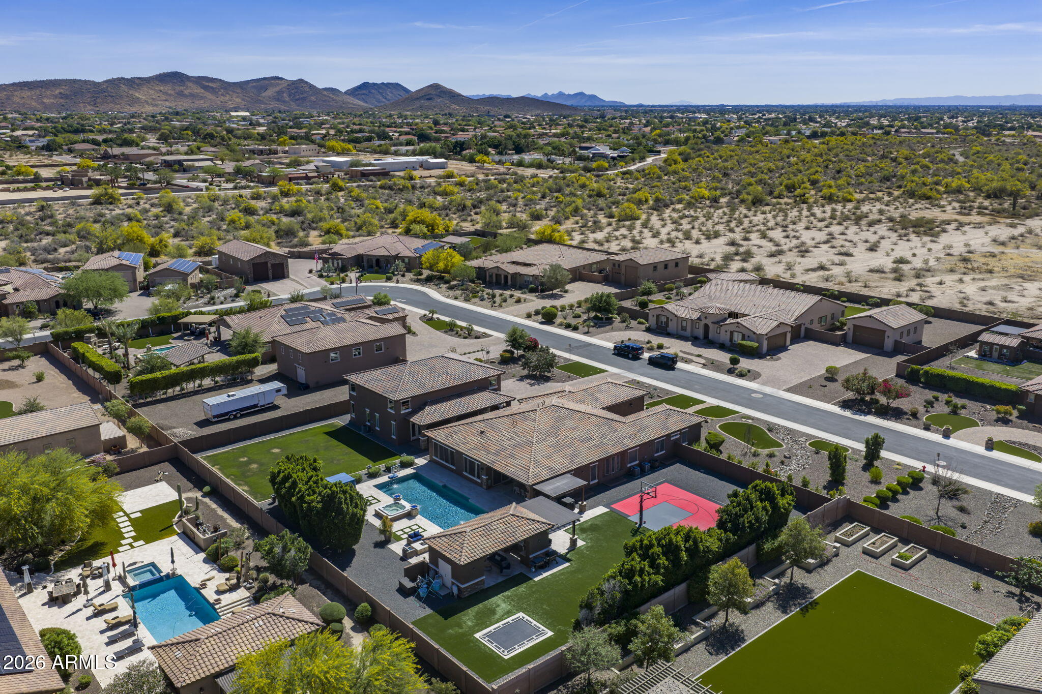 CABALLOS DEL RIO - Residential