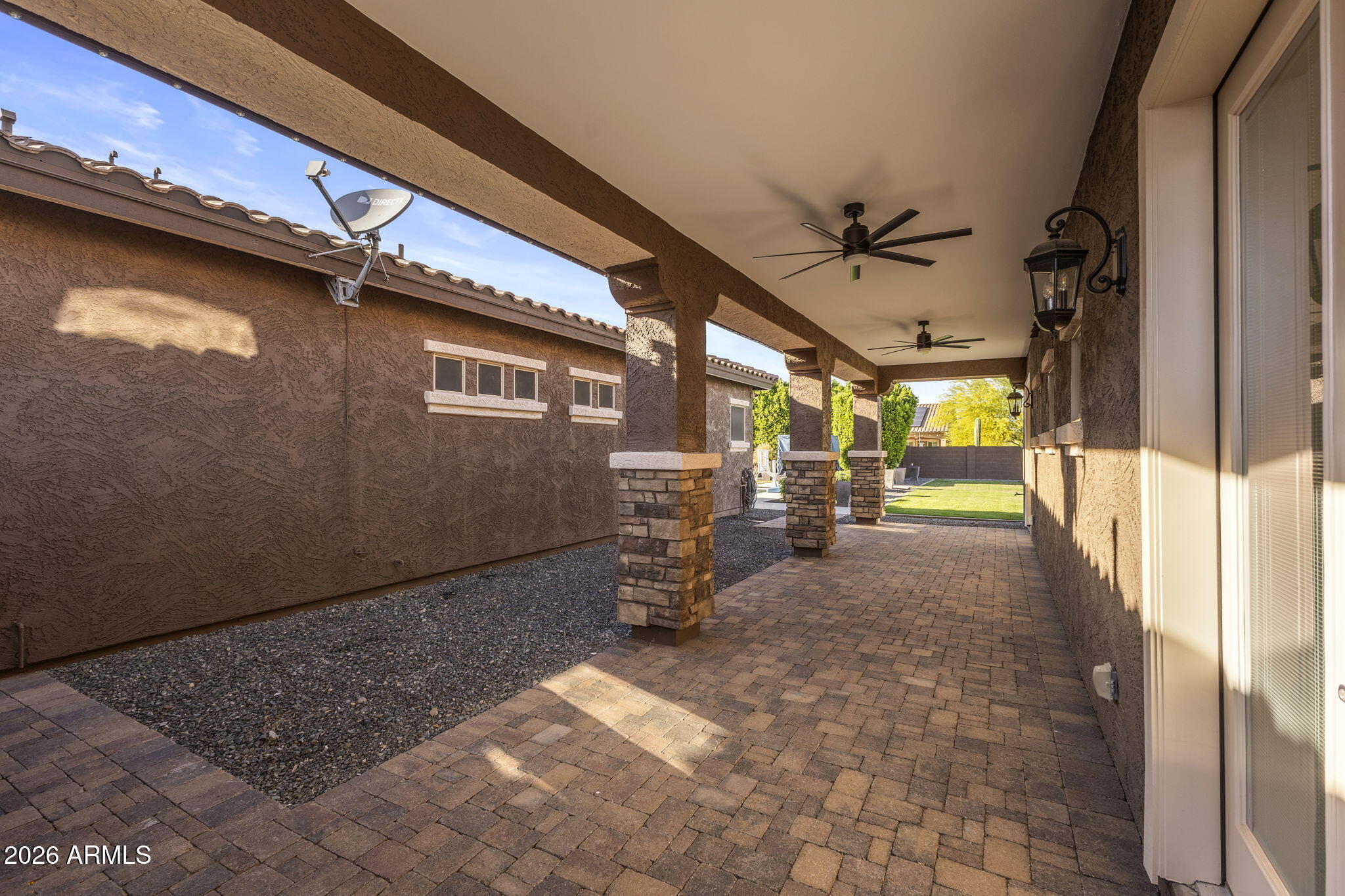CABALLOS DEL RIO - Residential