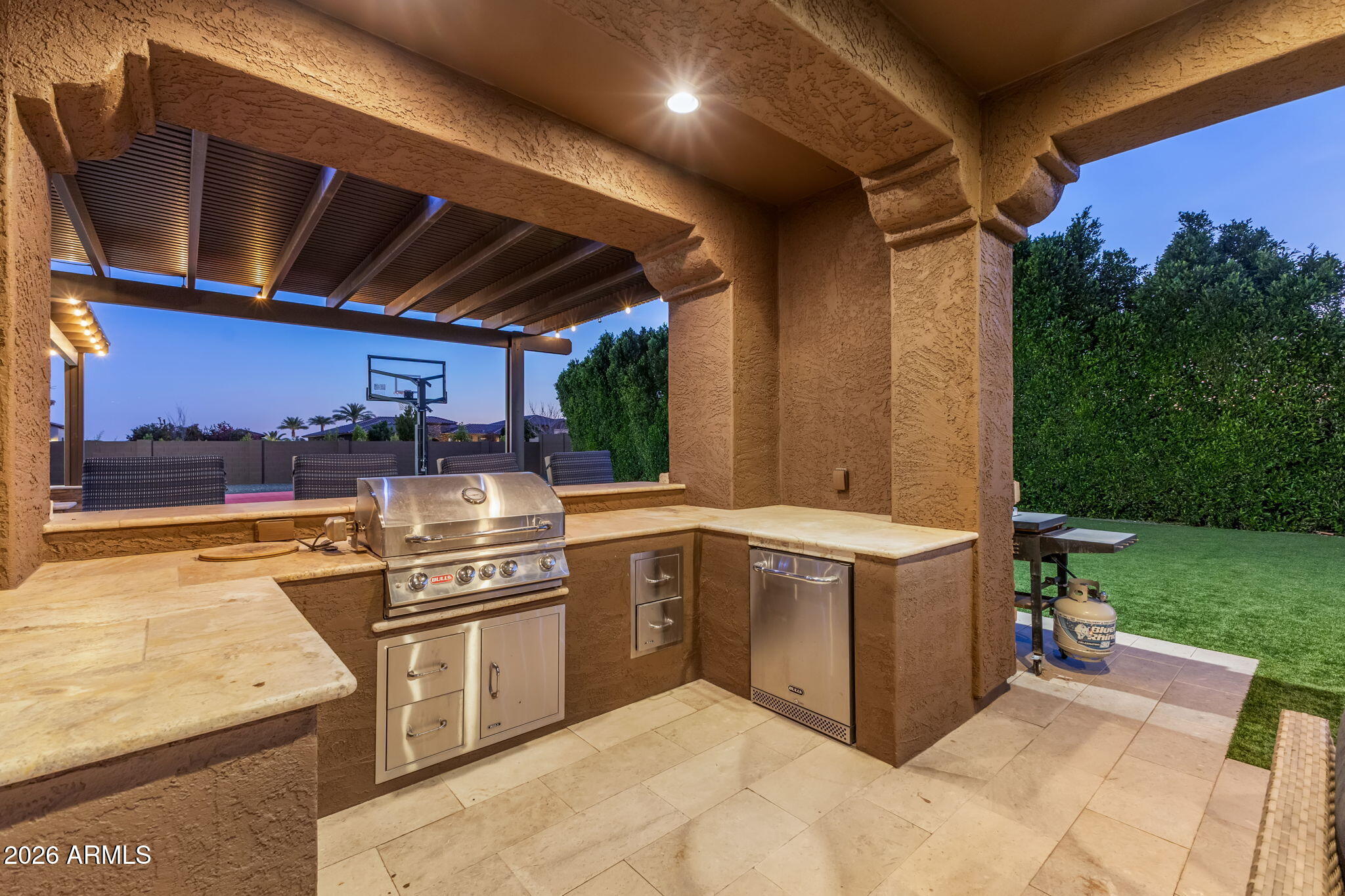 CABALLOS DEL RIO - Residential