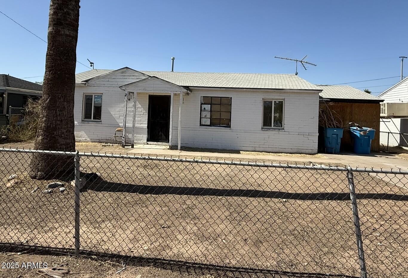 1818 W SONORA Street