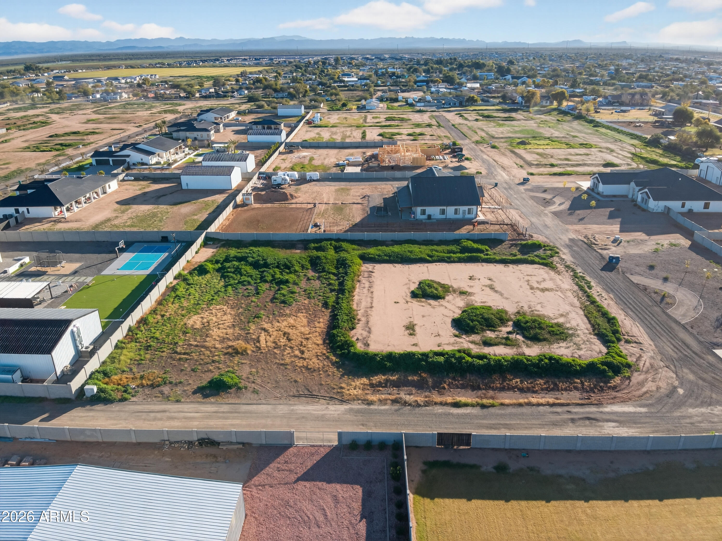 3900 N Quick Draw Lane -