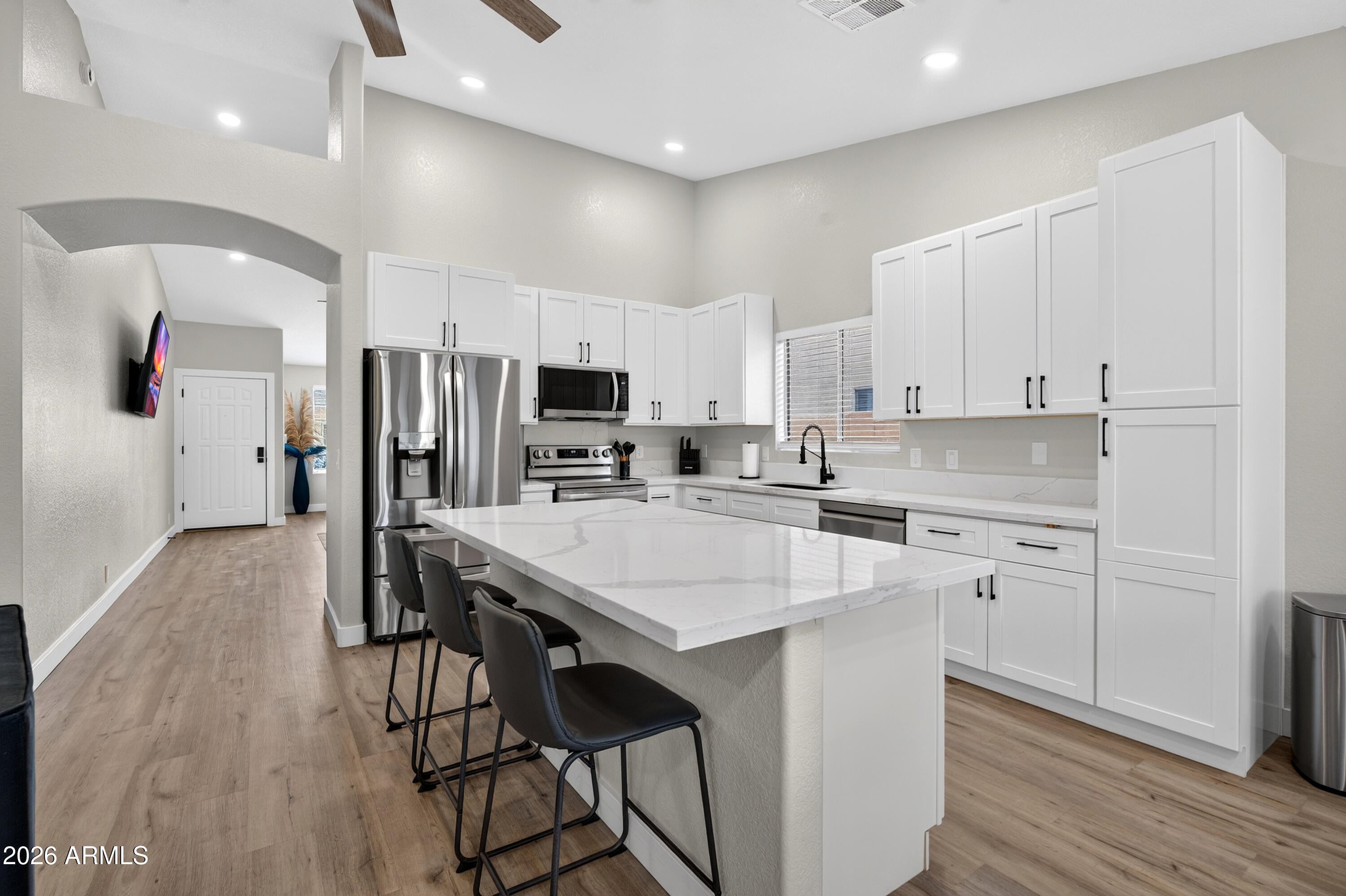8947 W SIERRA VISTA Drive