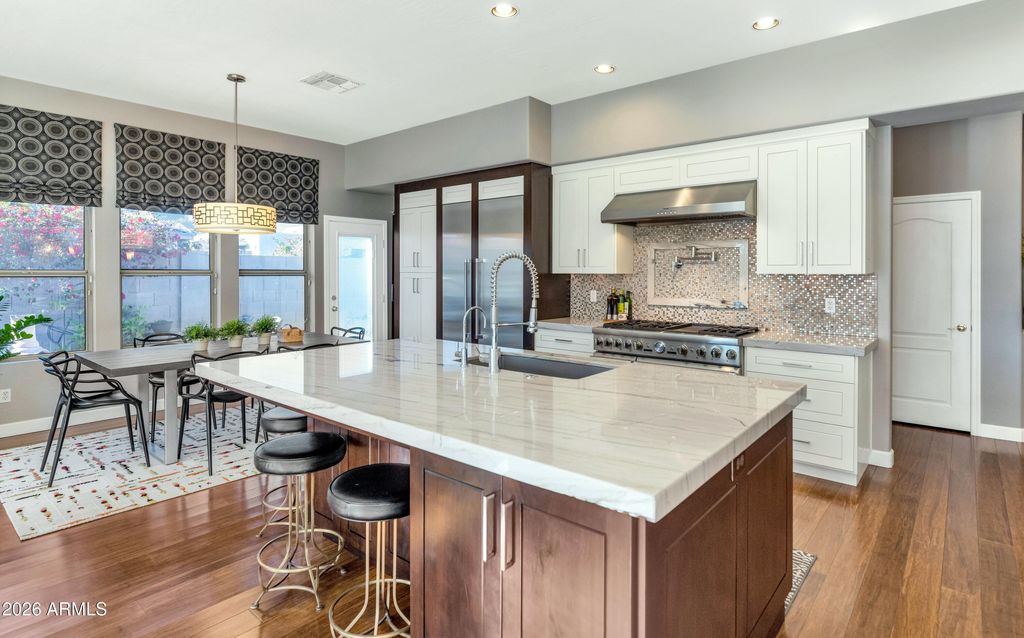 Photo of 190 E Louis Way, Tempe, AZ 85284 (MLS # 6975057)