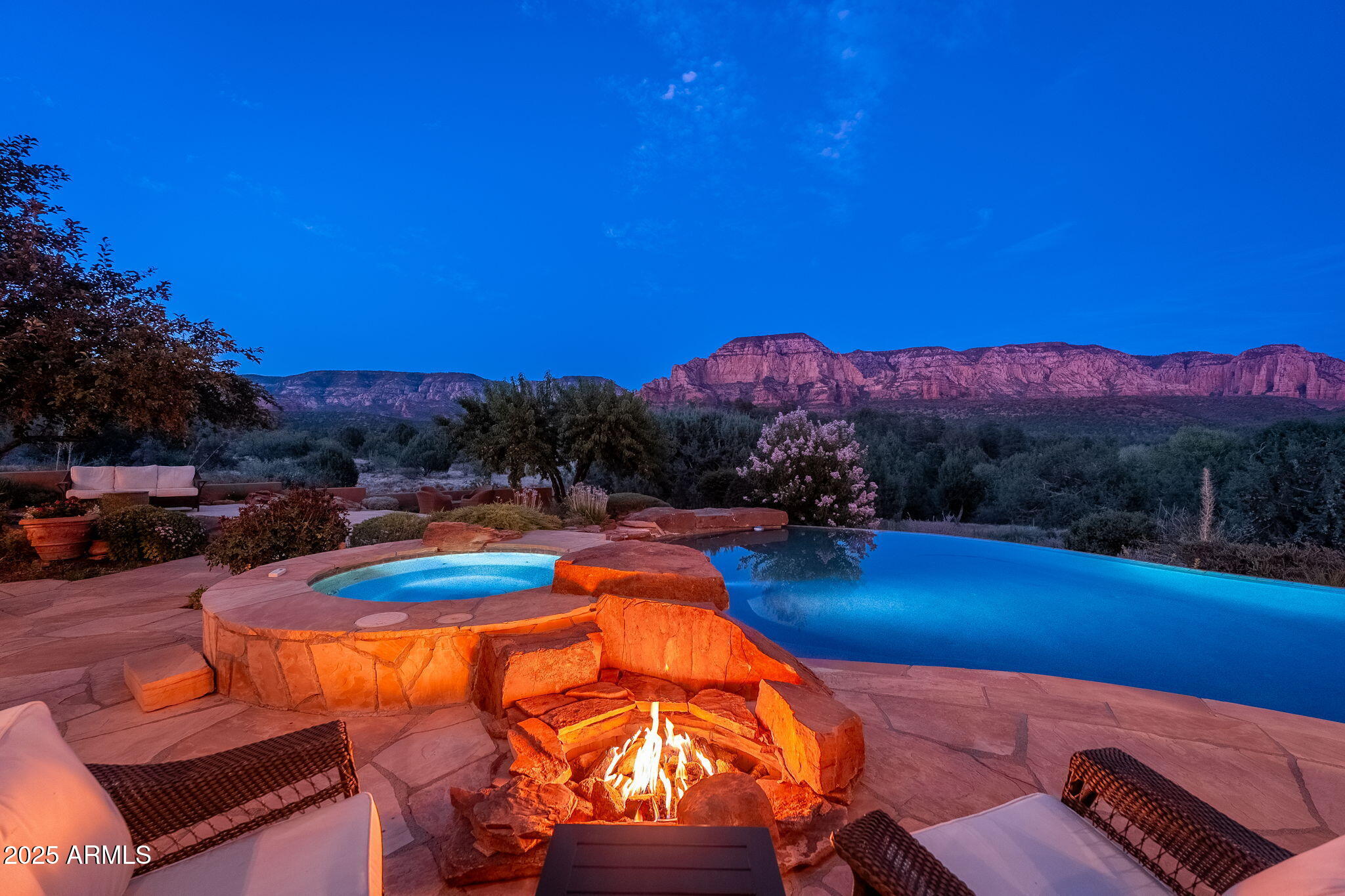 140 HIDDEN MEADOW Drive