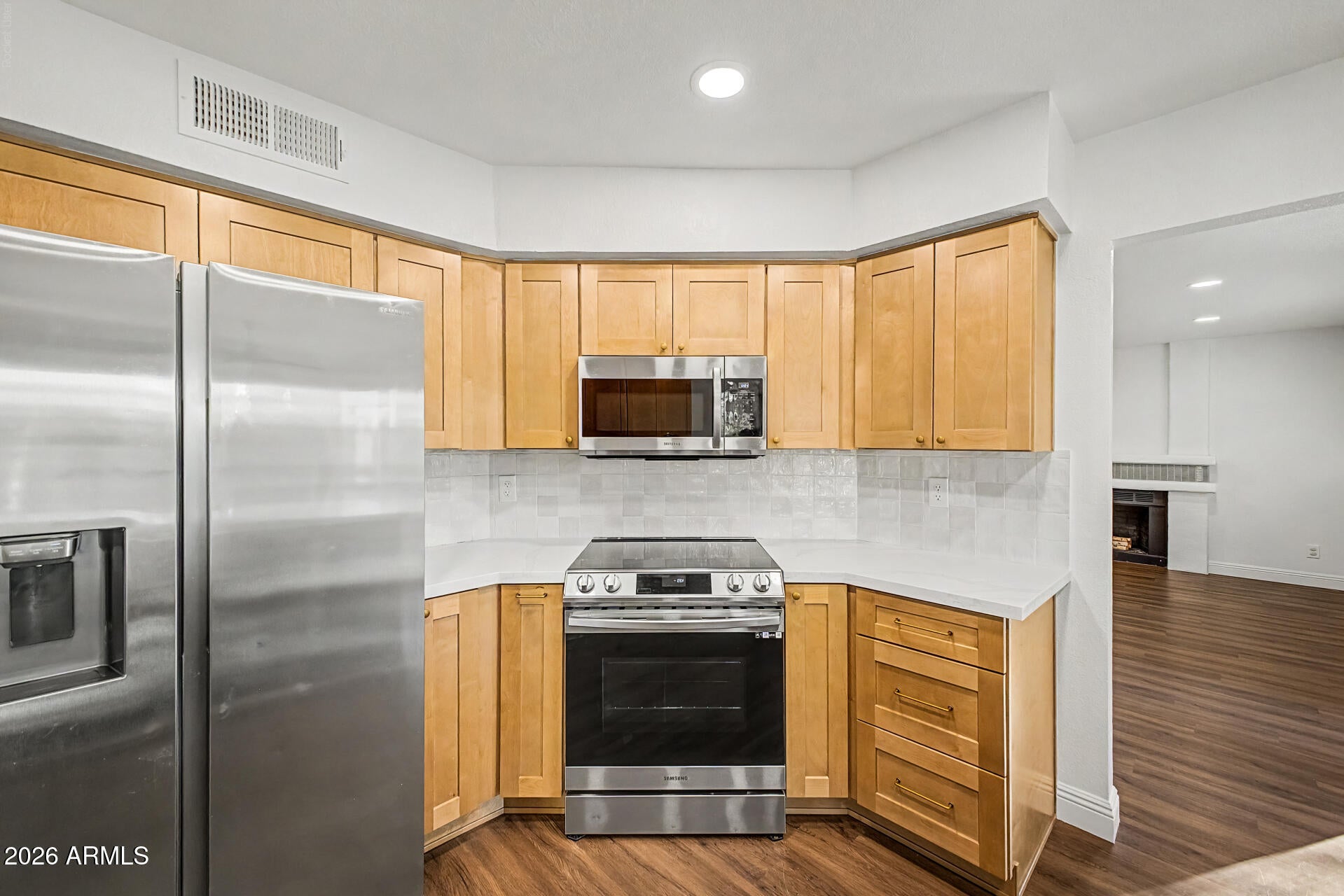 Properties 3 4236 E AMBERWOOD Drive