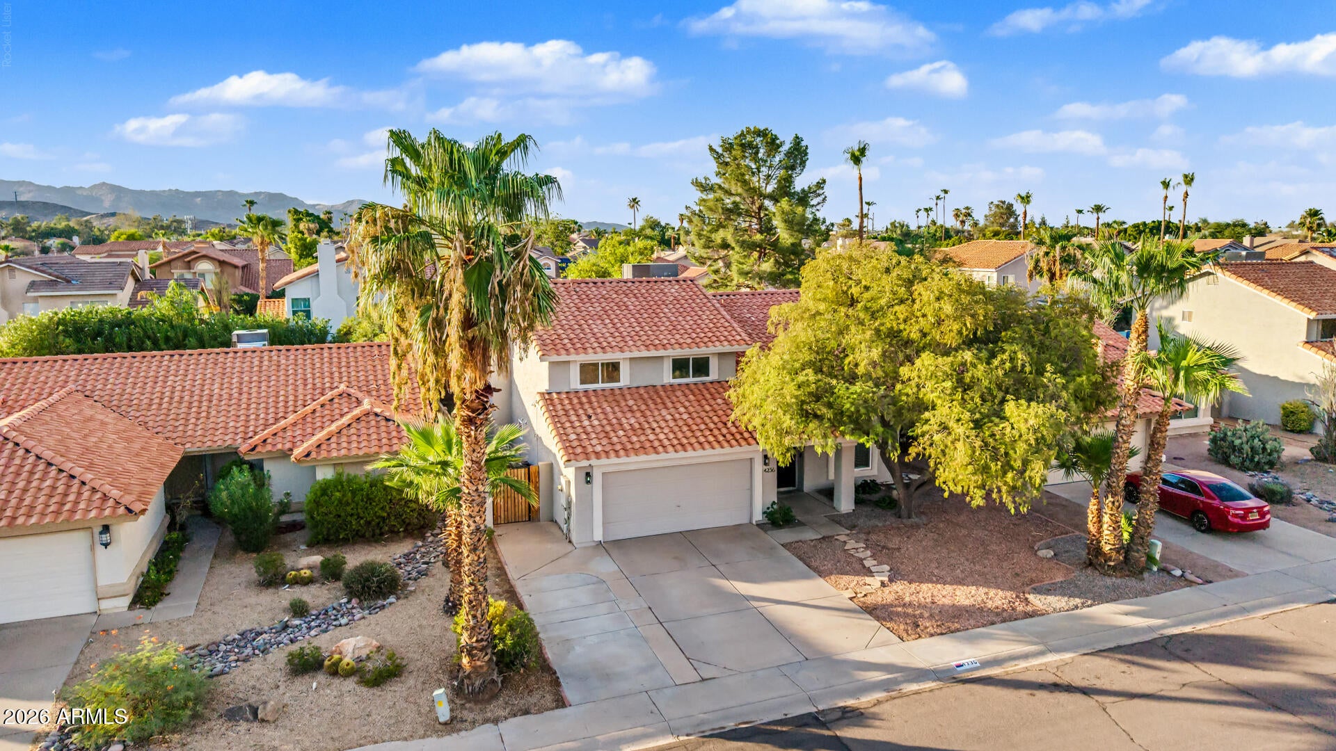 Properties 1 4236 E AMBERWOOD Drive
