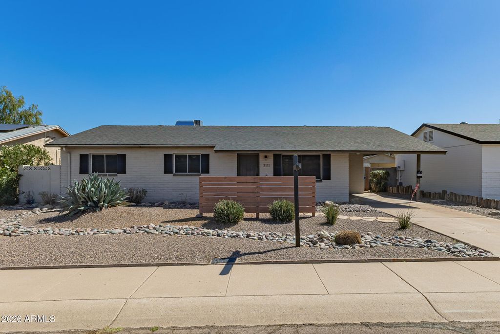 Photo of 3111 S Edward Drive, Tempe, AZ 85282 (MLS # 6997187)