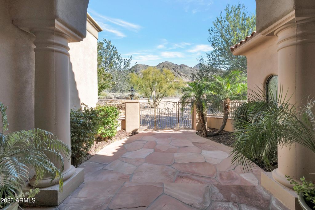 Photo of 11429 E Le Marche Drive, Scottsdale, AZ 85255 (MLS # 6983338)