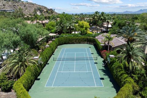 Photo of 6624 N 66th Place N, Paradise Valley, AZ 85253 (MLS # 6931375)