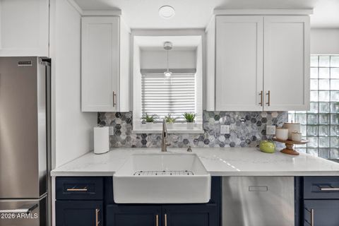 Photo of 6159 E Indian School Road #108, Scottsdale, AZ 85251 (MLS # 6979570)