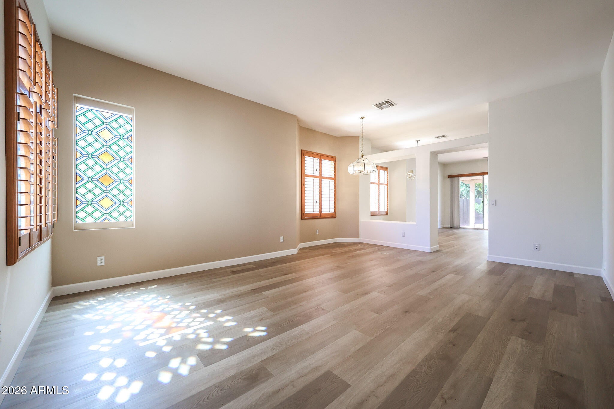 420 W HALF MOON Way