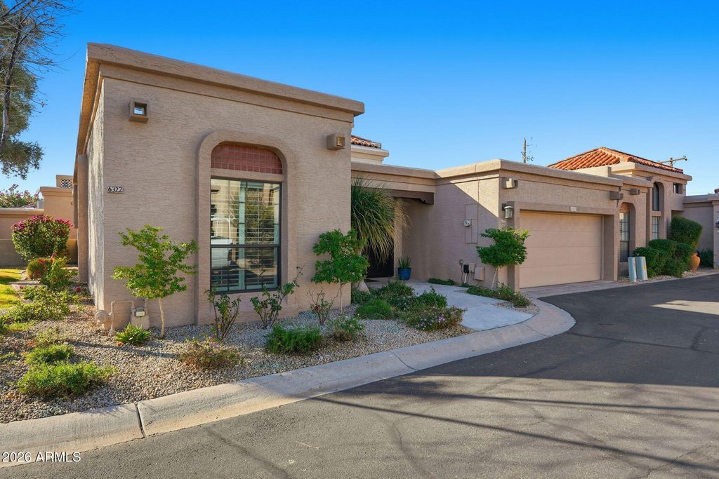 Photo of 6322 N 19th Street, Phoenix, AZ 85016 (MLS # 6975327)
