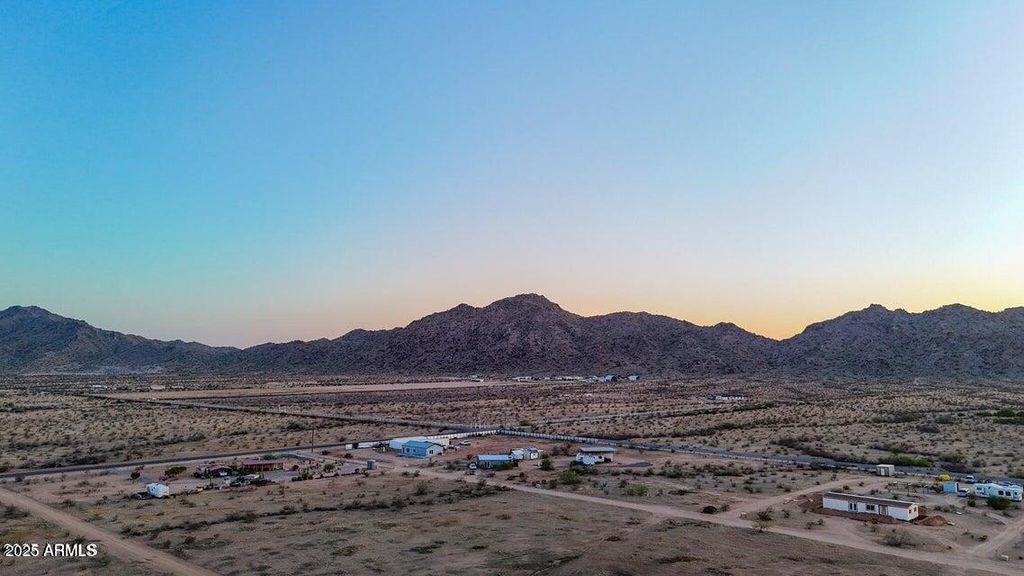 Photo of 0 Sage St # 1 1.32 Acres, Maricopa, AZ 85139 (MLS # 6919237)