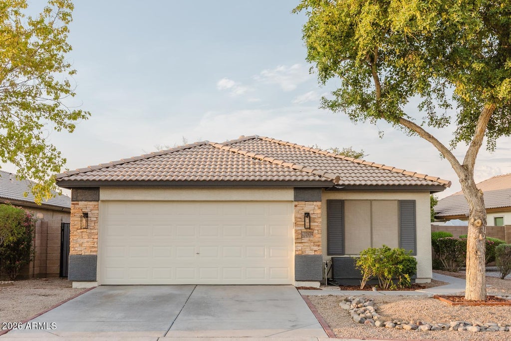 Photo of 12414 W Monroe Street, Avondale, AZ 85323 (MLS # 7065039)